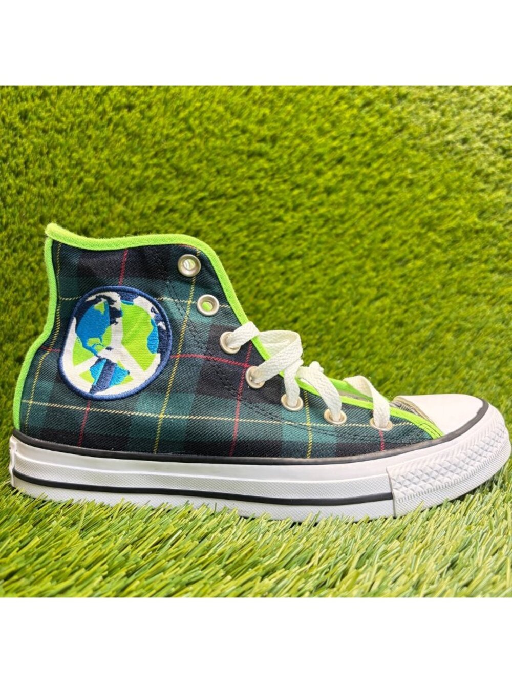 Converse Chuck Taylor All Star High Womens Size 7 Green Athletic Shoes Sneakers